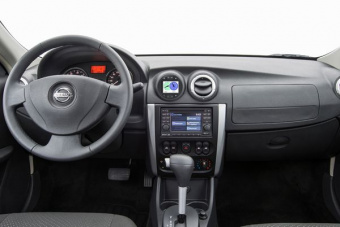 Nissan Almera